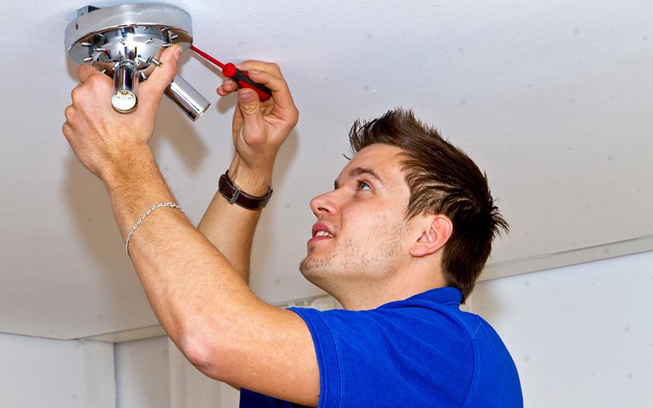 recherche électricien bâtiment Antony
